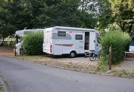 Bois de belle rivière, le parc régional éducatif de la ville de mirabel. Camping De Paris Bois De Boulogne In Paris Promobil