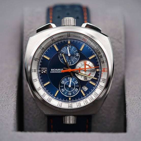 Richurus Bullhead Chrono RS3 (Review) – An Homage That Forgot the Homework! – KaminskyBlog