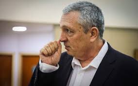 הזמן של Avi Wolfson