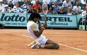 Si les moins de 40 ans ne peuvent se souvenir de ce moment qui a marqué l'histoire du tennis moderne en france, voici quelques repères temporels pour leur permettre de situer la date des faits, alors qu'internet et les. Facebook
