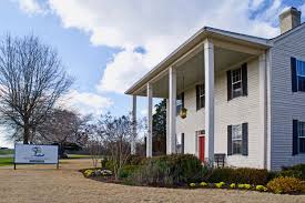 Yemek ustasıydı, ben 400m l.cafe gösterecektir.devamı. A Historic Legacy And Magnificent Food All In One Waterfront Homes For Sale Essex Homes Waterfront Homes