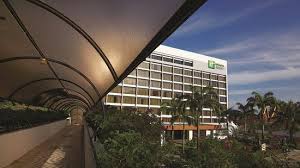 The hotel is quite simple, and got wifi connection on your room, which is very important, especially for you who need to check emails time to times. Holiday Inn Resort Penang Batu Ferringhi What To Know Before You Bring Your Family