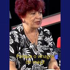 Heloisa Bernardes agora realiza atendimento ONLINE, individual ou familiar.  Com hora marcada via WhatsApp ou Skype. Para saber mais, entre em contato  via WhatsApp (21) 98172-7506