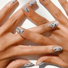 Grey nails are the ones that usually get underestimated. 15 Grey Nail Designs To Try In 2021 The Trend Spotter