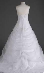 What did i learn buying a david's bridal dress? David S Bridal L9479 Find It On Preownedweddingdresses Com Used Wedding Dresses Dresses Wedding Gowns