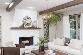 Thankfully, no one was hurt. Fixer Upper S Best Living Room Designs And Ideas Diseno De Chimenea Decoracion De Unas Decoracion De Interiores