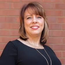 Amy Ladley's Instagram, Twitter & Facebook