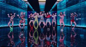 Watch this twice (jyp ent) video, 2019 가요대전 twice jeongyeon 'fancy' fancam│@2019 sbs музыка awards, on fanpop and browse other twice (jyp ent) videos. K Pop Fashion Twice Fancy Music Video College Fashion