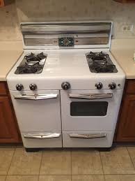 See how we restore the vintage styled gas stoves that we sell. Antique Universal Cribben 4 Burner Gas Stove Oven Vintage Great Condition Ebay Stoves For Sale Cool Kitchens Antique Stove