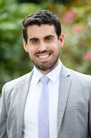 Faculty member encourages undergraduate research