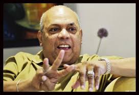 Necesidad de emigrar un beso y una flor. Las Dos Verdades De Joe Arroyo Portalvallenato Net