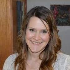 Leslie Perdue's Instagram, Twitter & Facebook