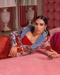 Kim kardashian is the star of the reality show 'keeping up with the kardashians' and businesswoman, creating brands such as kkw beauty, kkw fragrance and skims. Kim Kardashian West On Twitter