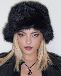 Axel Cisneros's Instagram, Twitter & Facebook