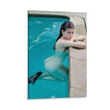 MALUO Sexy And Beauty Girl Alexandra Daddario Nude Wall Art Picture  Painting Poster Canvas Print Posters Artworks Room Decor 12x18inch(30x45cm)  : Amazon.co.uk: Home & Kitchen