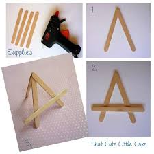Craft Diy Mini Easels That Cute Little Cake Craft Stick Crafts Diy Easel Diy Crafts