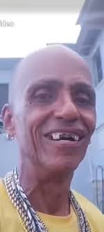 24 En buenas condiciones, poco usado (como nuevo). Aprovecha la oferta de  miércoles de dama la dosis de colágeno. Sale mejor que el Botox. No  peceteras. Ciertas restricciones aplican. ID requerida (30-50)