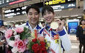 Jun 25, 2021 · 'เช ยอง ซอก' หรือ 'โค้ชเช' ที่คนไทยรู้จักกันดี เกิดที่ซองนัม ประเทศเกาหลีใต้ มีพี่สาว 1 คน เขาเติบโตมาในครอบครัวฐานะปานกลาง. à¸« à¸§à¹ƒà¸ˆà¸­à¸¢ à¸— à¸™ à¹‚à¸„ à¸Šà¹€à¸Š à¸ªà¸¥à¸°à¸ª à¸à¸Šà¸²à¸• à¹€à¸à¸²à¸«à¸¥ à¹ƒà¸• à¸¢ à¸™à¹€à¸£ à¸­à¸‡à¸‚à¸­à¹€à¸›à¸¥ à¸¢à¸™à¸ª à¸à¸Šà¸²à¸• à¹„à¸—à¸¢ à¹à¸™à¸§à¸«à¸™ à¸² Line Today