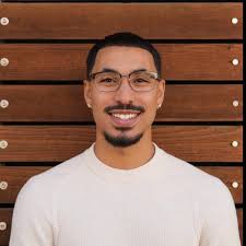 Sloane Stephens Doc & Glo Scholarship