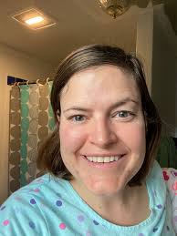 Does drinking 160 oz of water daily reduce peeing frequency?