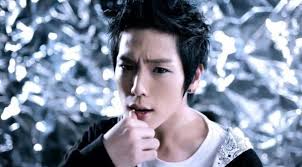 Nghệ sỹ Kpop và hậu quả của việc chấn thương