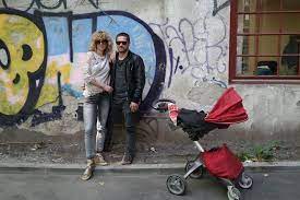 Mit gondolsz, miben rejlik a sorozat ereje? Zsolt Nagy And Kata Oltai Dating Gossip News Photos
