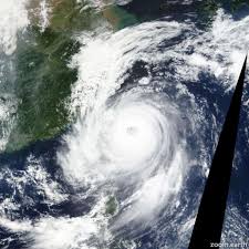 There's a chance of heavy winds as a result of this. Super Typhoon Dujuan 2015 Zoom Earth