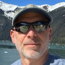 Check out Ray's unboxing for 1920: Nest of Eagles from Phalanx. If you like  this video, please subscribe to our YouTube channel:  [https://boardgamegeek.com/video/587102/1920-nest-of-eagles/the-discriminating-gamer-1920-nest-of-eagles-unbox](https  ...