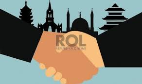 Terkadang pertengkaran di rumah tangga muncul karena satu sama lain diantara pasangan tidak dapat saling memahami, padahal dnegan memahami satu sama lain akan menjalin. 2 Faktor Ini Ditengari Penyebab Retaknya Kerukunan Umat Republika Online