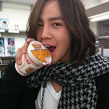 Stream 天蠶變by Rayky Chan