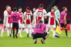 Sementara utrecht di peringkat tujuh berikut prediksi bola malam ini antara ajax vs utrecht yang akan bentrok kamis (22/4) malam wib di. Ajax Trekt Aan Het Langste Eind In Ongekend Spektakelstuk Tegen Utrecht Nederlands Voetbal Ad Nl