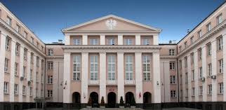 Earlier this month, tensions escalated again when cba agents staged a second raid on the chief auditor's son, jakub banaś. Jakub Banas Jaroslaw Kaczynski Rozumie Ze Wybory Kopertowe To Byl Dopiero Poczatek Wywiad Forsal Pl