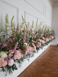 Filled with rich colors and textures, these gorgeous arrangements of fall flowers truly capture the spirit of the season—not to mention the romance of your wedding day. 5 Wedding Flower Trends For 2020 Guides For Brides Wedding Flower Trends Wedding Flowers Bride Flowers