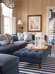 This Coastal Living Room Would Be Great For A Lakeside Or Beach Cottage Design Coastal Decorating Living Room Coastal Living Rooms Blue Living Room