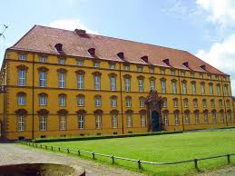 The city i am showing today is osn. Osnabruck University Wikipedia