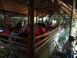 Ayam bakar wong solo, kedai bubur gloria, bpjs kesehatan mojokerto, triasmuni rumah makan, yatim mandiri mojokerto, warung bakso dan tahu campu 46. 55 Gambar Rumah Makan Mojokerto Terbaru Koleksi Gambar Rumah Terlengkap