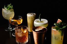 Listen free to the speakeasies' swing band! Bathtub Gin