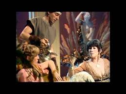 While guests drank, slaves would perform. Roman Banquet Youtube