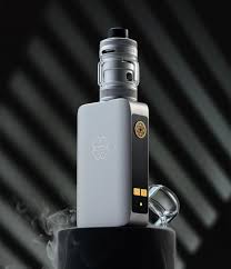 Dotmod - 🔥 La toute nouvelle DotBox 220W arrive bientôt… accompagnée du  Tank Max V2 ! Puissance, légèreté et finitions impeccables, préparez-vous à  découvrir le combo ultime sur dotmod.fr 💨✨ @themeloshot . . . #
