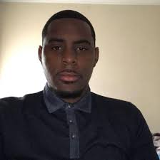 So all my juvenile mantis starve with troughs full of food wtf