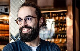 Neked elmesélem riportmagazin