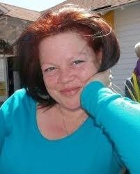 Wendy Sutton's Instagram, Twitter & Facebook