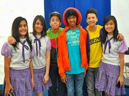 Mungkin produser tanggap, melihat karakter asli saya yang pendiam, pemalu, terus dicocokkan dengan sinetron yang akan dibuat. Daftar Nama Pemain Sinetron Bidadari Takut Jatuh Cinta Qchil