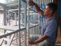 Selamat pagi sahabat burung lovebird. Kombinasi Baja Ringan Dan Kawat Strimin Kandang Satwa Bebas Rayap Diburu Harian Merapi