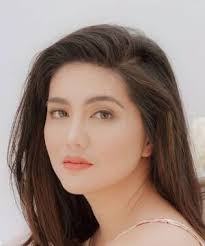 Dimples Romana (Dimples Romana)