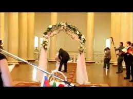 Wedding Dress Malfunction Embarrassing Moment Wedding Fail Wedding Humor Funny Wedding Pictures