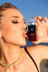 🌟 Paris Erkek Parfümü ile Kendinizi Özel Hissedin!