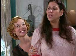 Chocolate con pimienta (en portugués: Ana Francisca Elabora Plano Contra Klaus E Usa Dalia Como Cobaia Entenda