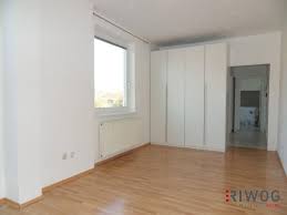 Teil der gemeinde groß grönau. Unter 600 Grosse 1 Zimmer Wohnung Mit Terrasse Wohnung Mieten Haus Kaufen Privatimmobilien Mietguru