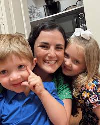 madelyn holladay (@madelynholladayy) • Instagram photos and videos